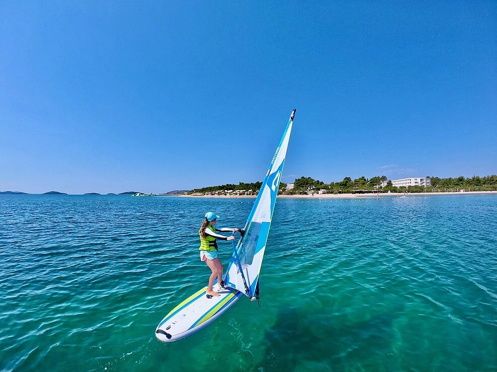 csm_Windsurf_Kids1_c556bc56f4